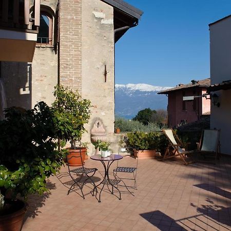 Albergo Cavallino 10 Toscolano Maderno Luaran gambar